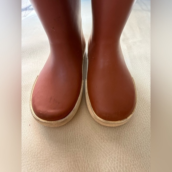 Cotton on neutral rain Boots - Picture 9 of 9